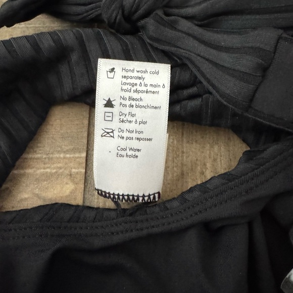 L*Space Coast To Coast One Piece Swimsuit size medium in black - Picture 8 of 9